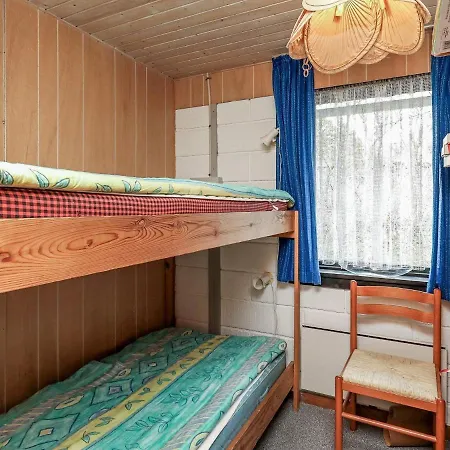 Four-bedroom In Spottrup 2 Holiday home Lihme